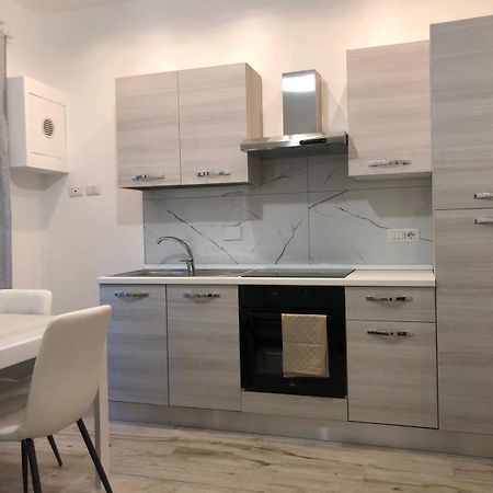 Piccola Regina Apartment ตูริน ภายนอก รูปภาพ